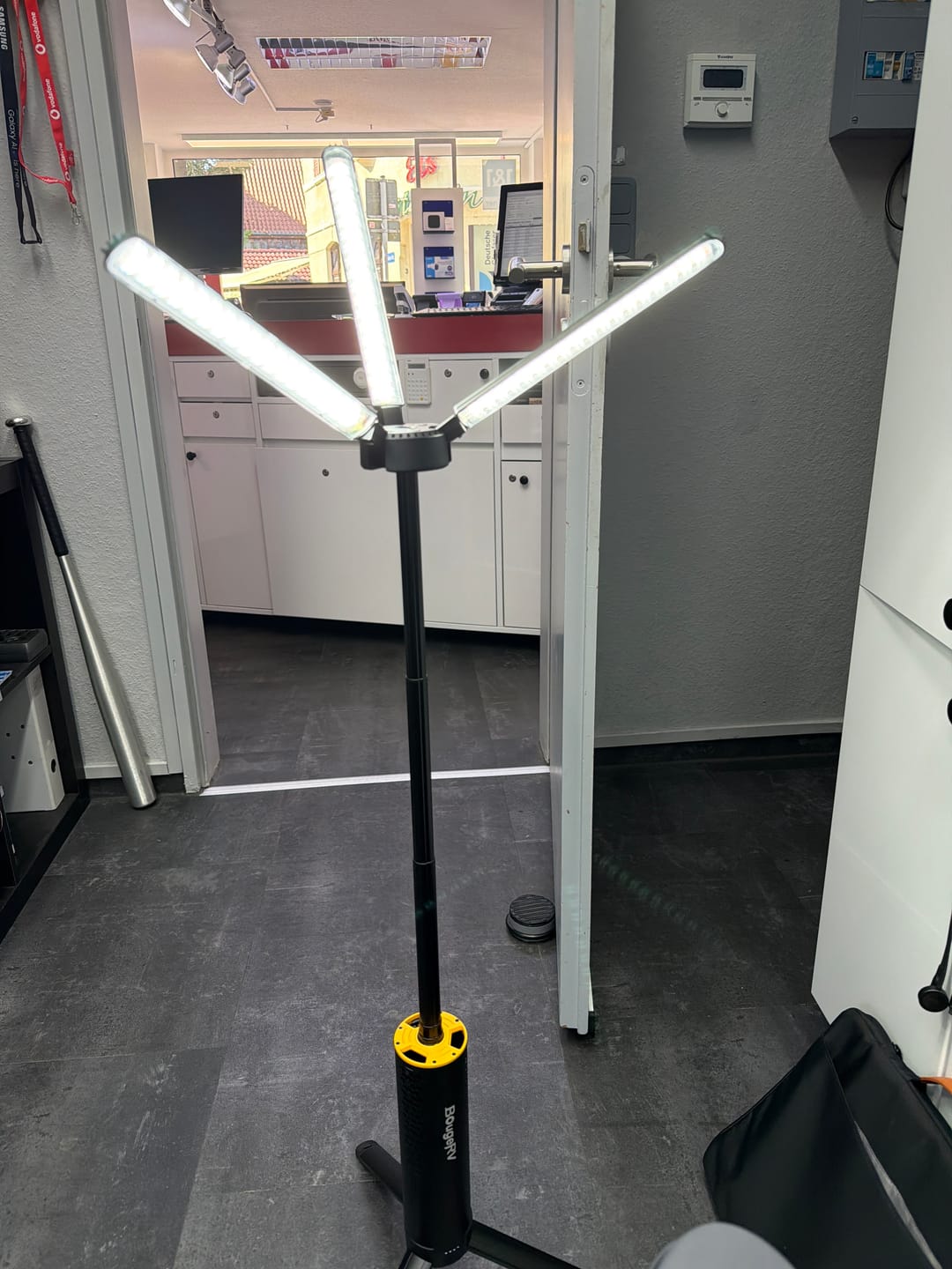 Customer photo review of BougeRV Neue T1 tragbare teleskopische Campinglampe