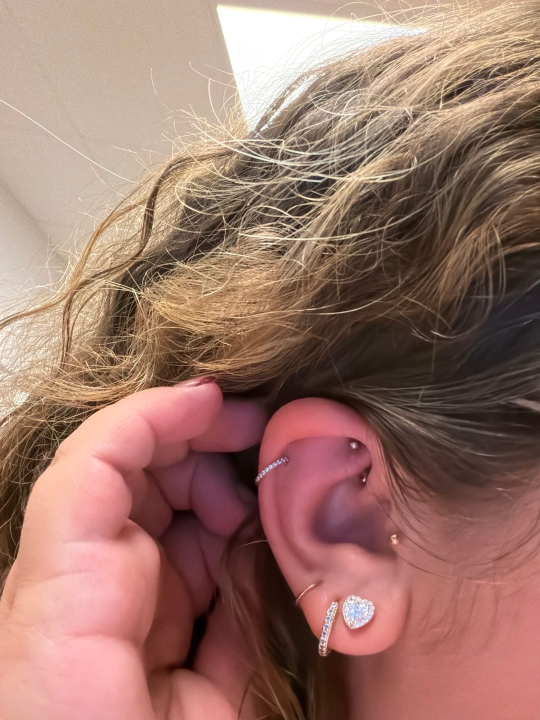 Customer photo review of Zircon Clicker | Nasen- & Ohrpiercing