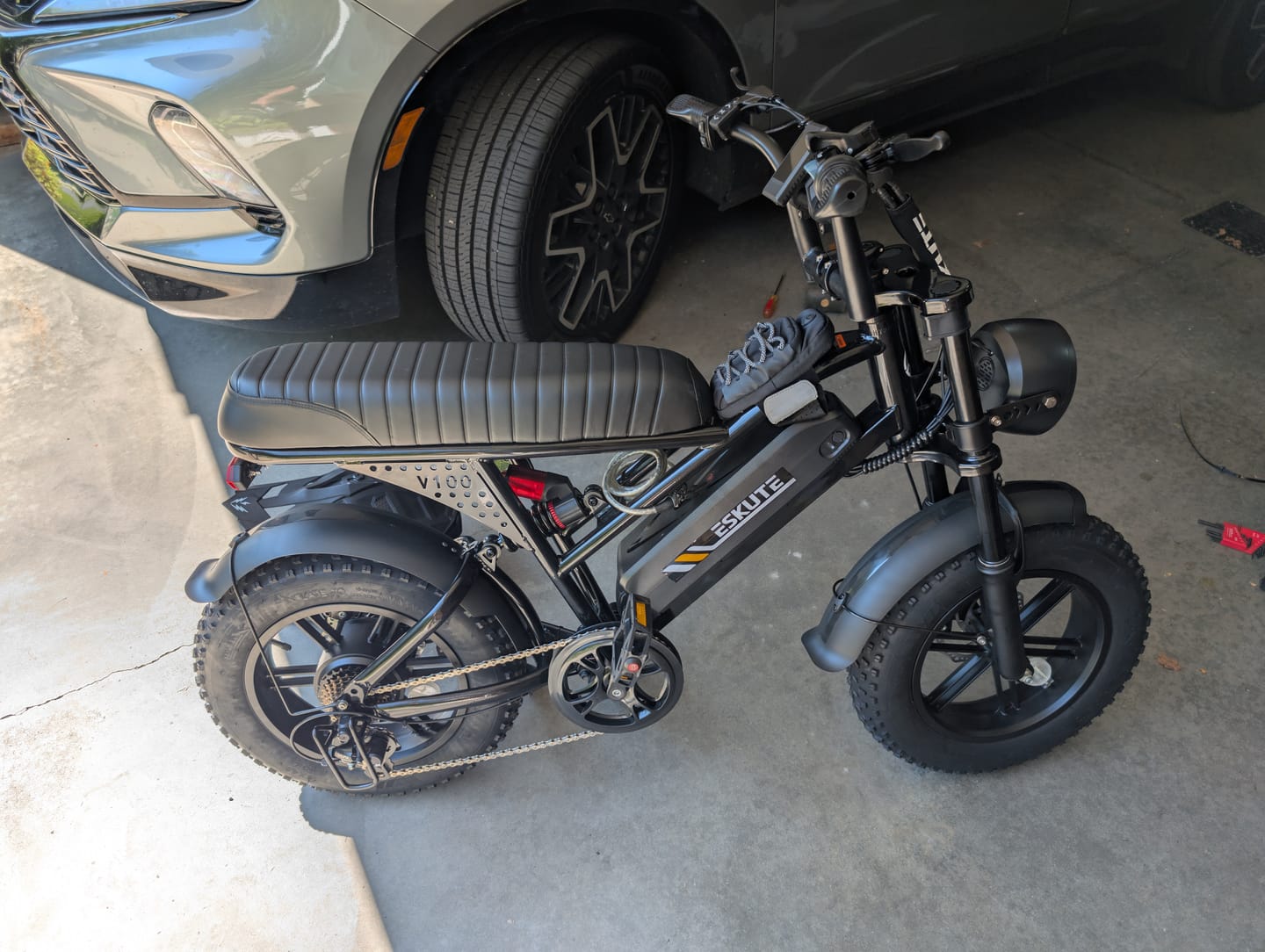 Customer photo review of Eskute® V100 16*4.0" Electric Bike for Kids&Teens