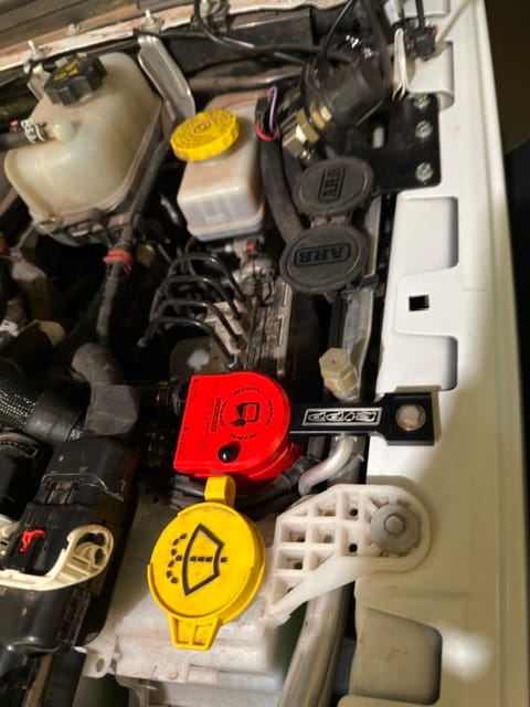 Customer photo review of Jeep Wrangler JL and Gladiator JT Catch Can Kit