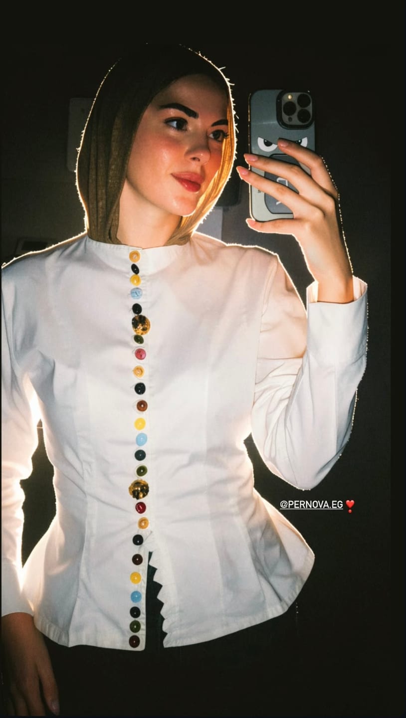Customer photo review of Button Charm Shirt-White
