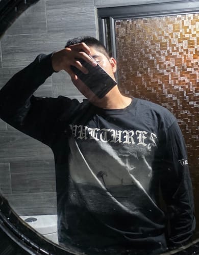 Customer photo review of Vultures Longsleeve