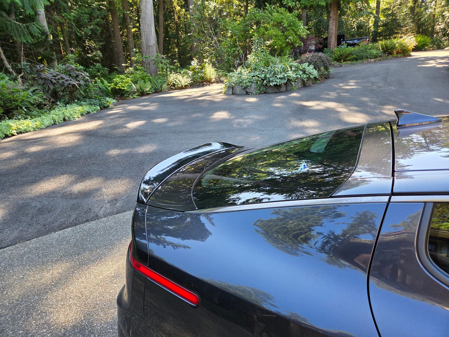 Customer photo review of OEM Style Trunk Spoiler - 2018-2023 Kia Stinger 1st Gen Sedan