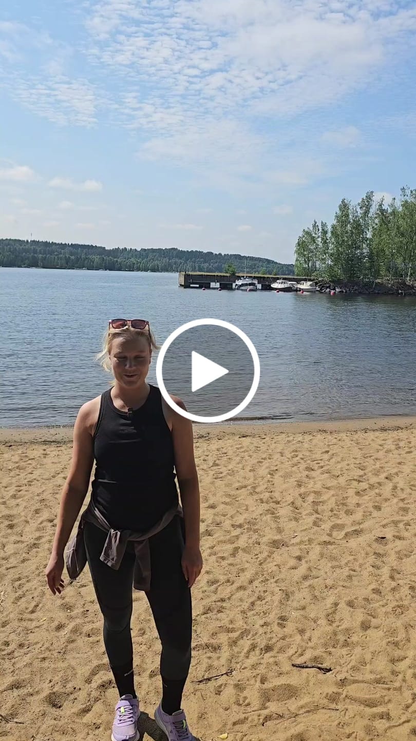Customer video review of Koru earbuds