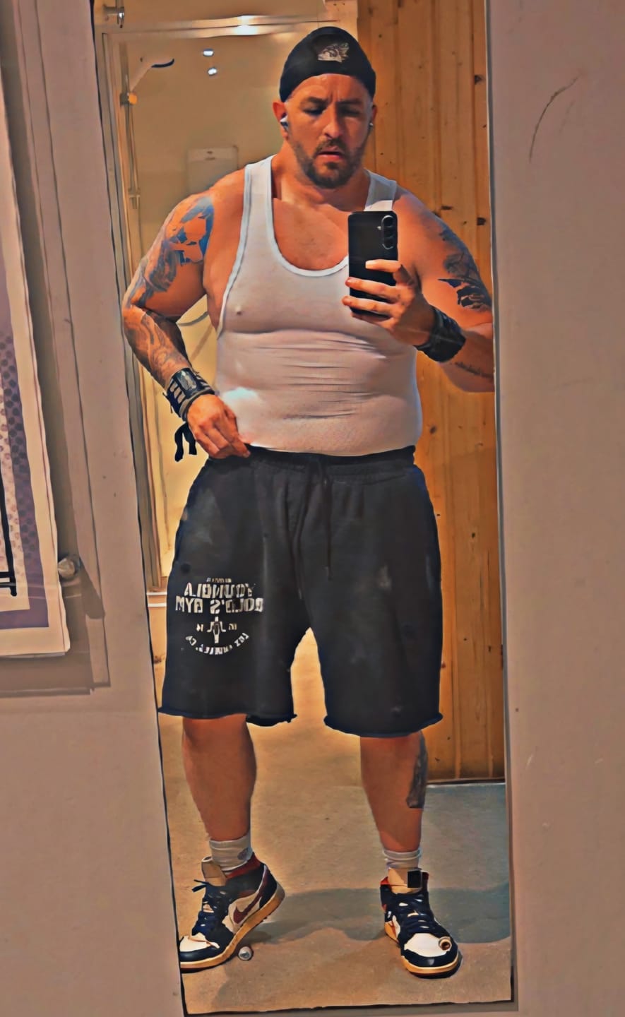 Customer photo review of 1014 - Gold's Iron Legacy Shorts
