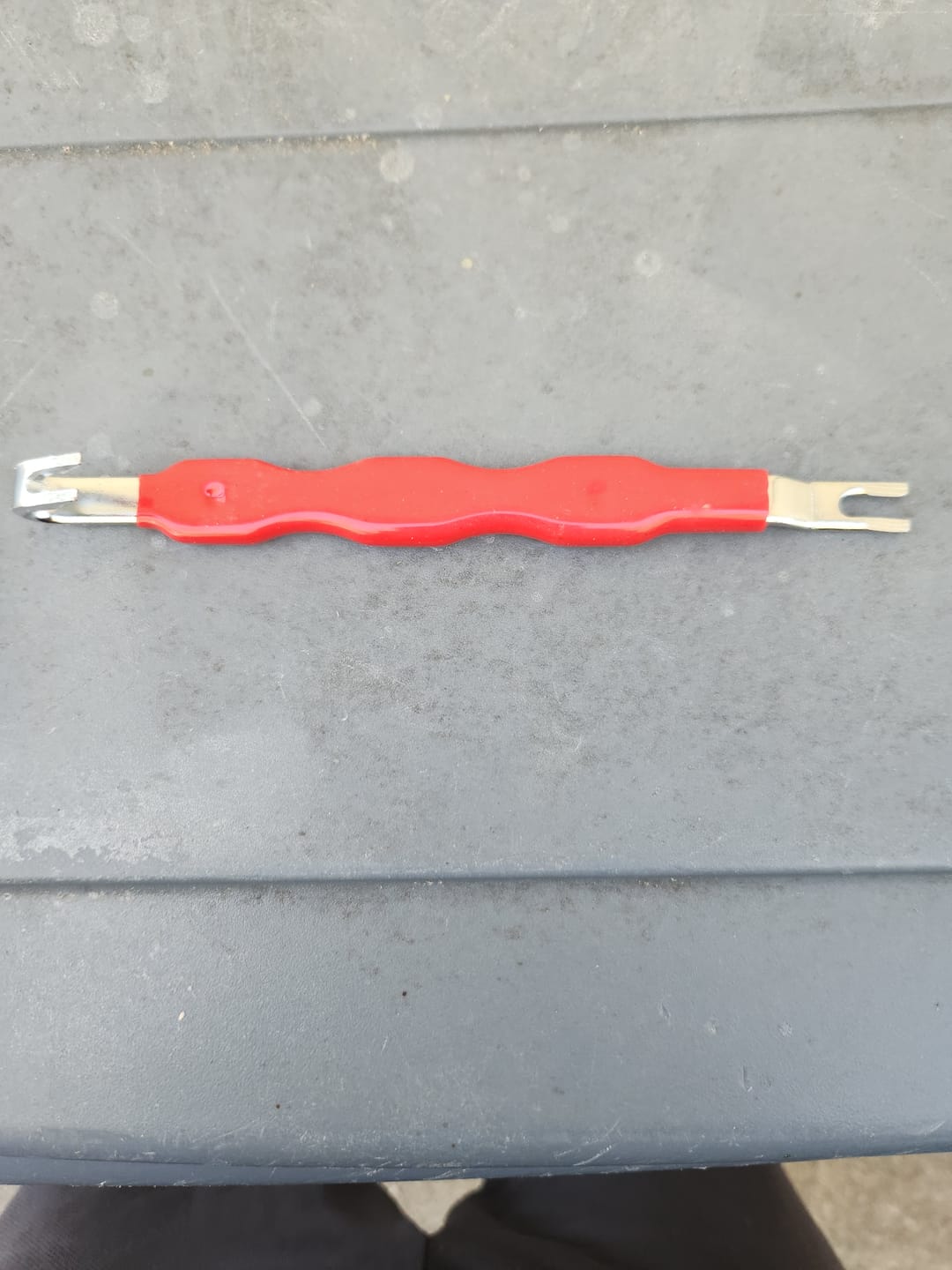 Customer photo review of ✨Last Day 49% OFF🛠️Automotive Electrical Disconnect Pliers