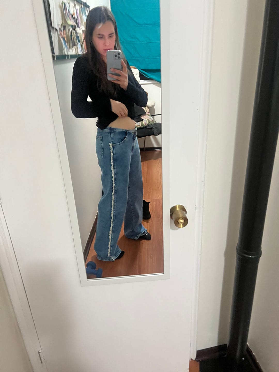 Customer photo review of JEANS RECTO TIRO BAJO LEVA celeste