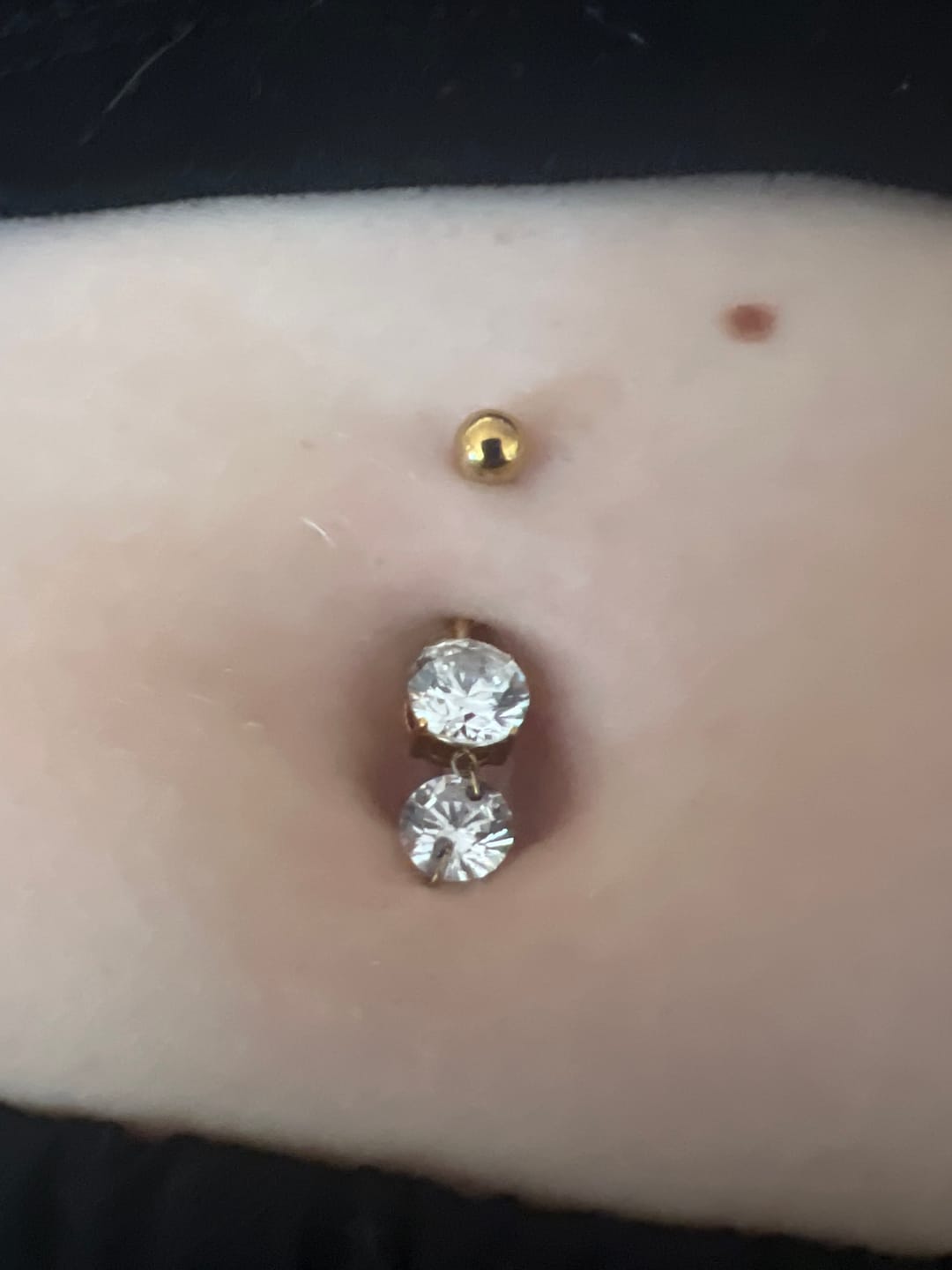 Customer photo review of Hi-Life Teardrop Dangle Belly Piercing - Titan