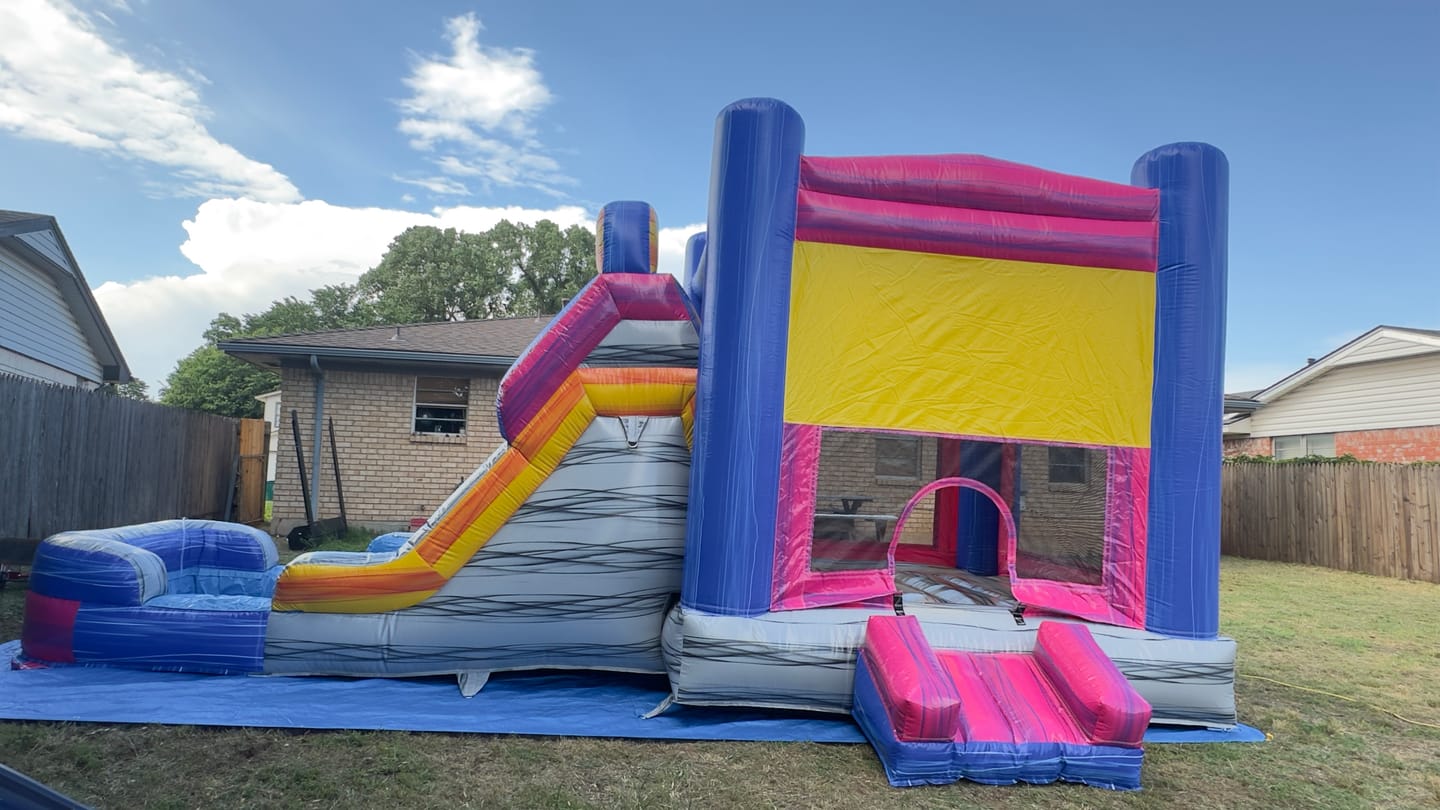 Customer photo review of Inflatable Single Big Lane Bounce House With Slide And Pool Wet Dry Combo Inflatable Water Slide Jumping Castle Hire