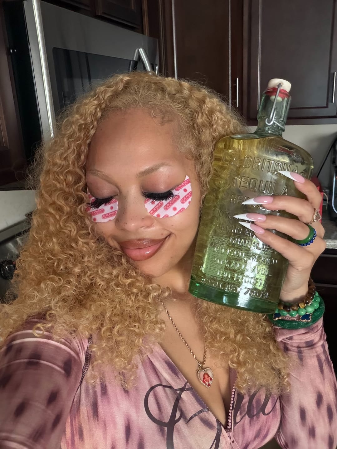 Customer photo review of BABY CURLY™  Beige - Raw Hair