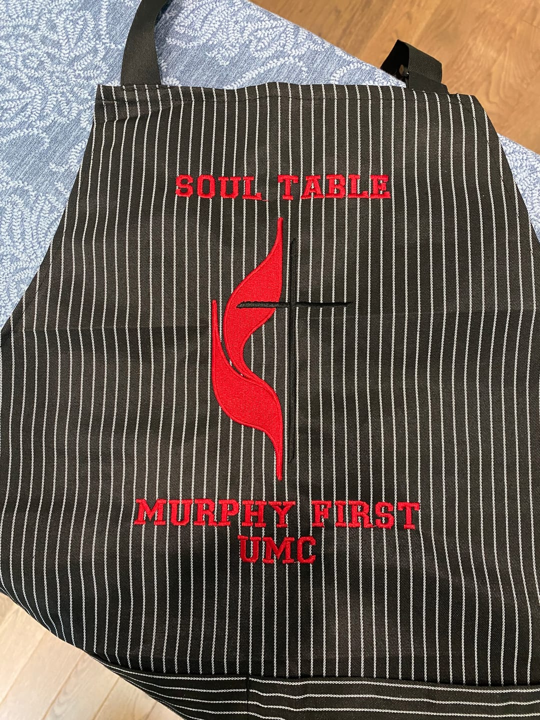 Customer photo review of Glide 40wt Trilobal Polyester Thread (5460yds)