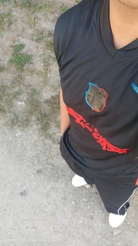Customer photo review of Jersey FC x Travis Scott Visitante