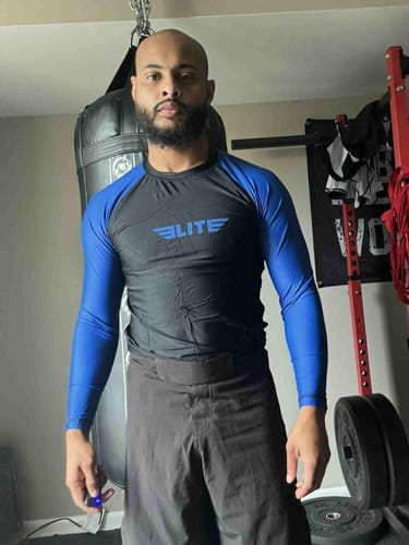 Customer photo review of Standard Blue Long Sleeve No-Gi Mens BJJ Rash Guard