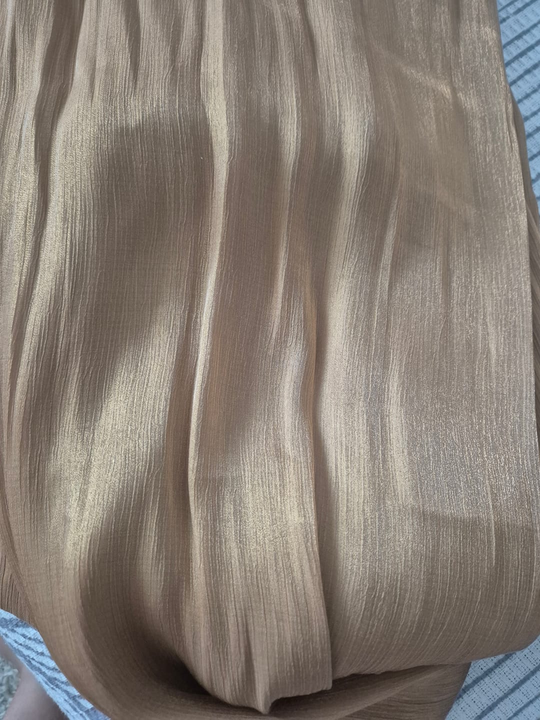 Customer photo review of Voal Peliculizat Creponat Bronz Auriu