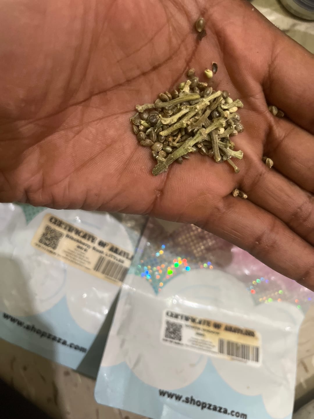 Customer photo review of White Widow - 28 Grams - Hybrid