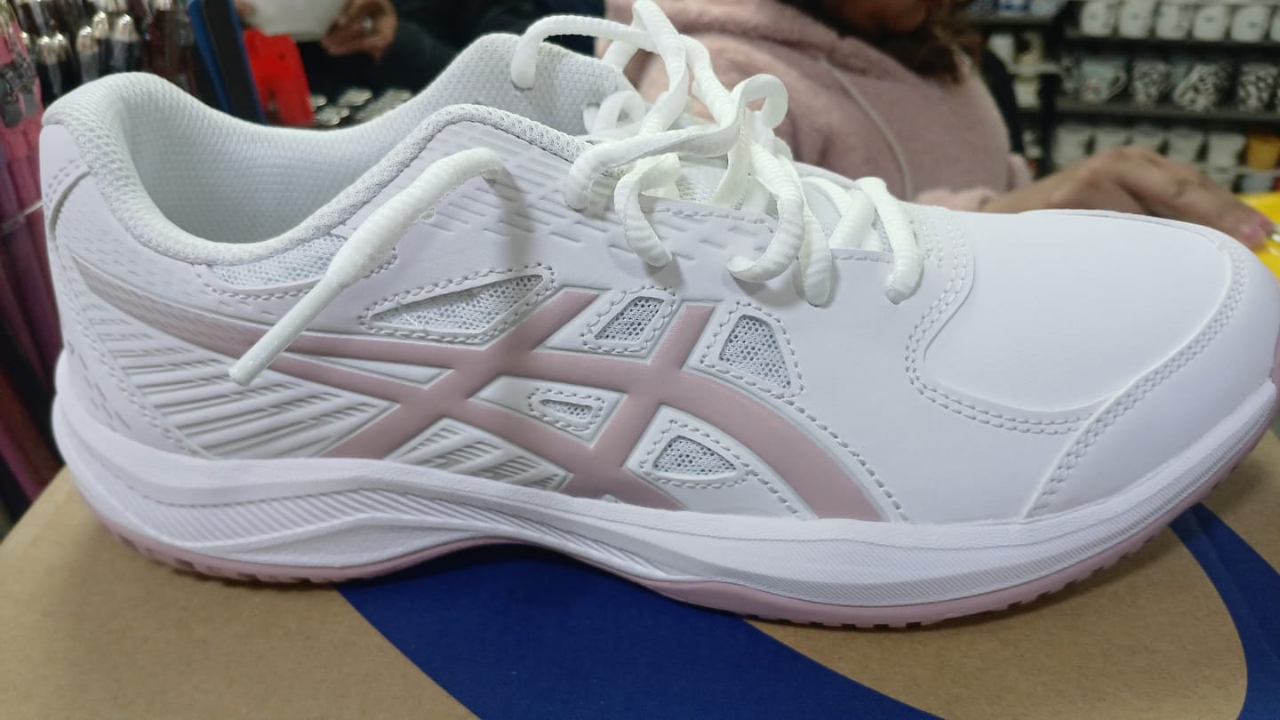 Customer photo review of Asics Court Slide 4 Mujer White Soft Sky
