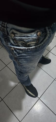 Customer photo review of Yeezy 350 V2 Core BlackWhite (OG) G5