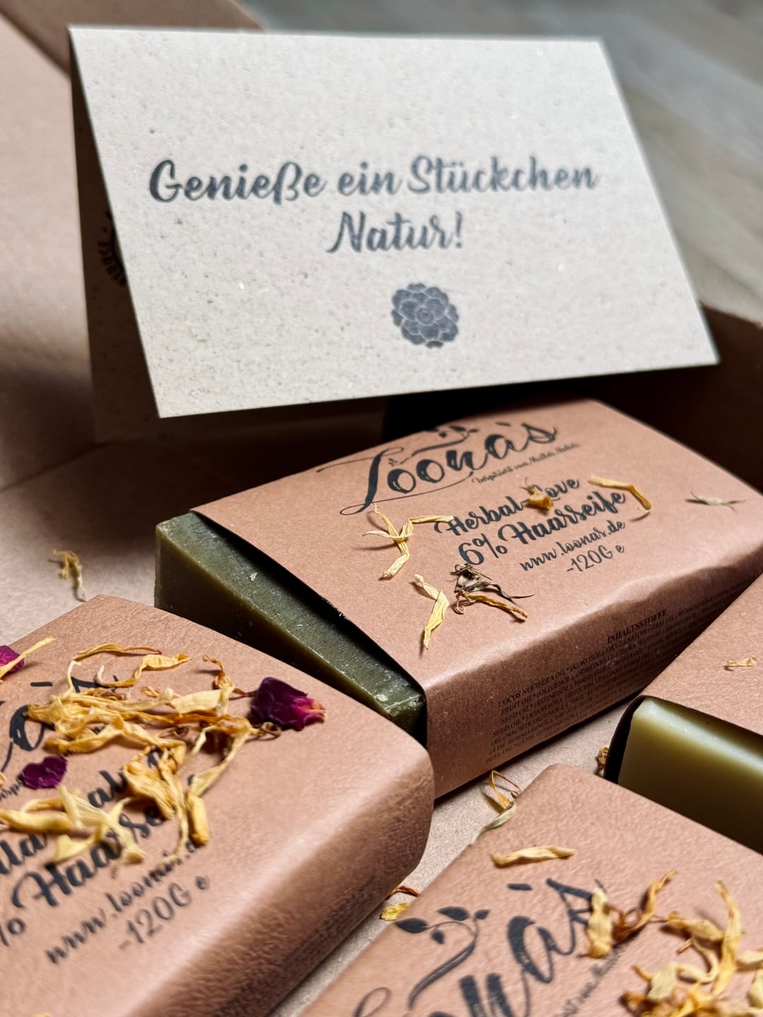Customer photo review of PURE DETOX™ BOX - Dein Einstieg in Haarseife