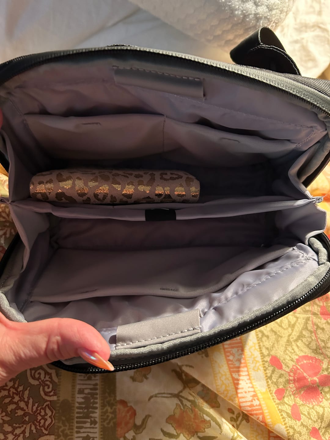 Customer photo review of Crossbody Organizer