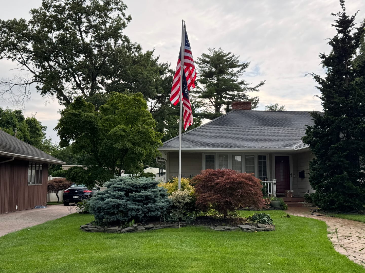 Customer photo review of 3' x 5' Bennington Flag