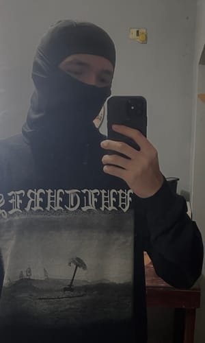 Customer photo review of Vultures Longsleeve