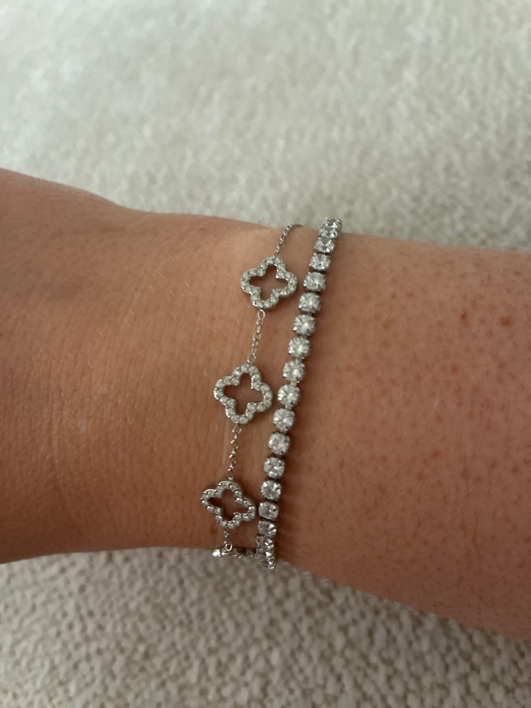 Customer photo review of Hi-Life Tennis Armband 14K Vergoldet