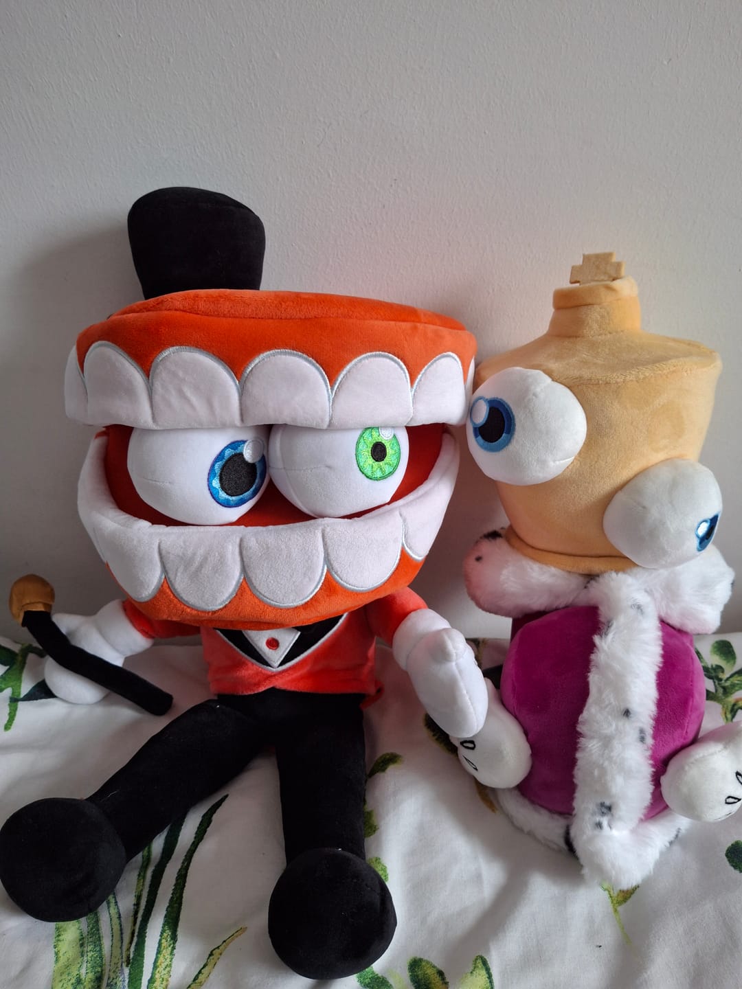 Customer photo review of Caine Puppet Plush