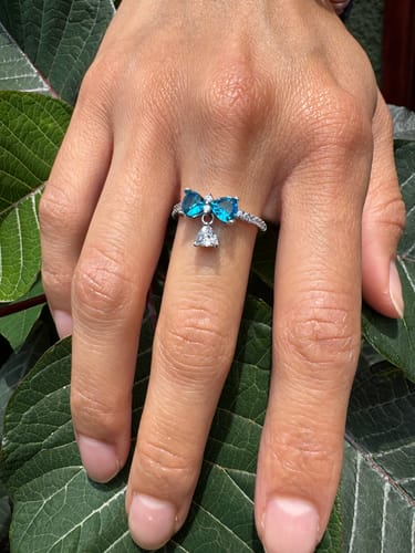 Customer photo review of ANILLO PANDORA LAZO AZUL BRIDGERTON PLATA .925 MOÑO