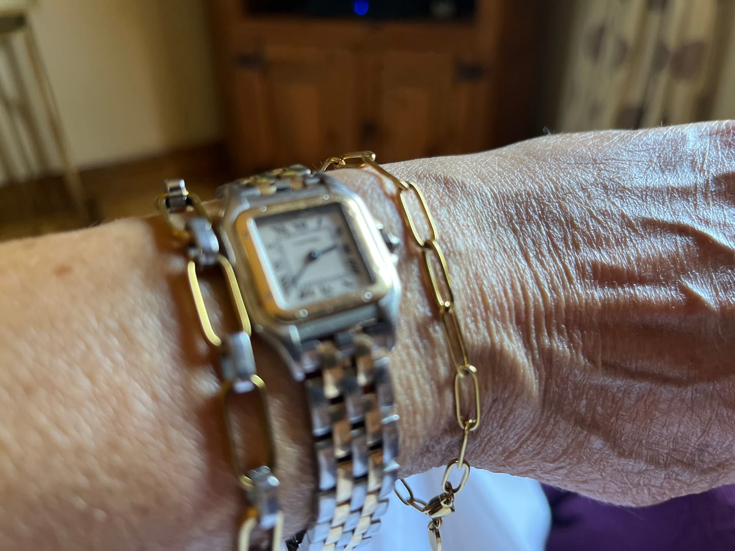 Customer photo review of Mini Link Bracelet - Gold