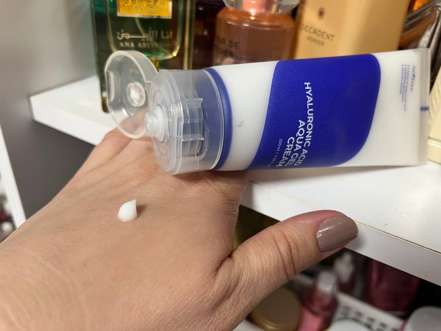 Customer photo review of Mitrinošs gelveida krēms ar hialuronskābi IsNtree Hyaluronic Acid Aqua Gel Cream