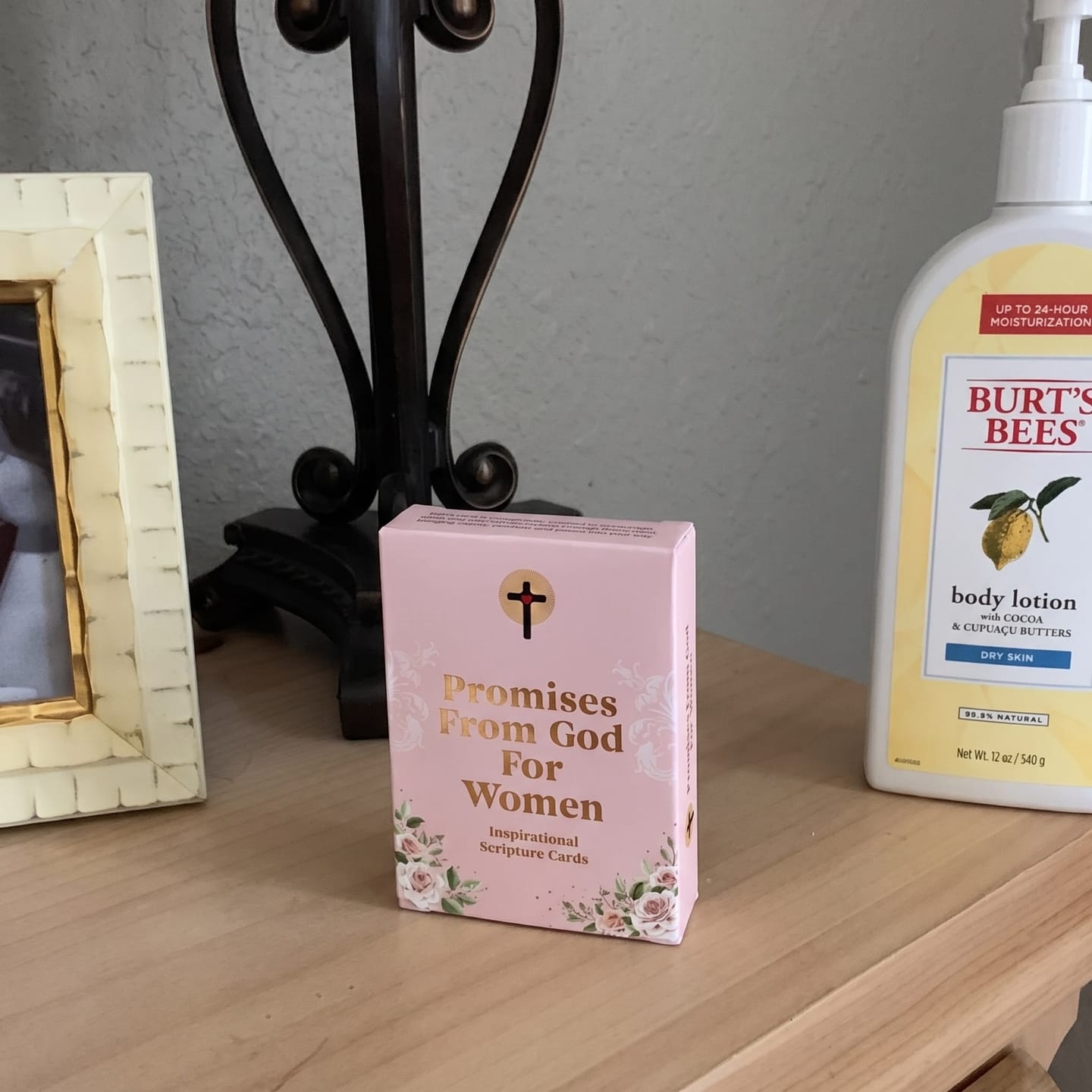 Customer photo review of Promises From God for Women, Inspirational Scripture Cards (Boxes of Blessings)