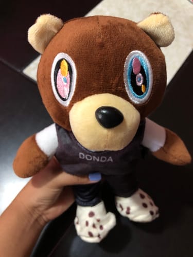 Customer photo review of Peluche Oso Donda Graduation