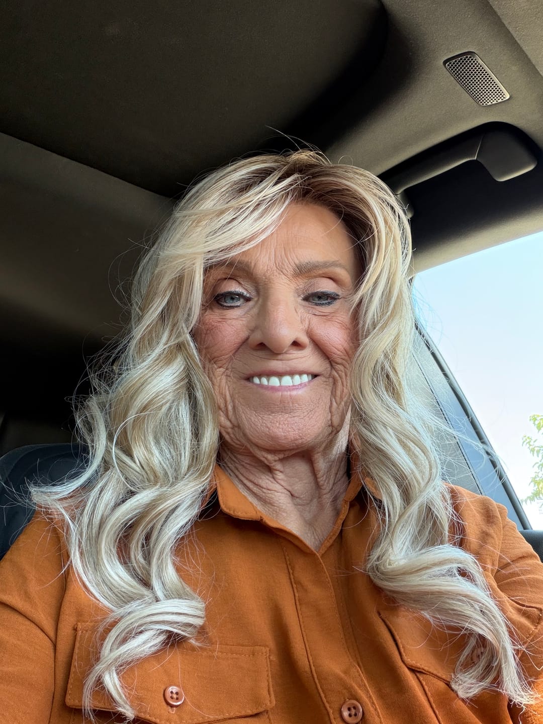 Customer photo review of DATE NIGHT - Neutral Sand Blonde*