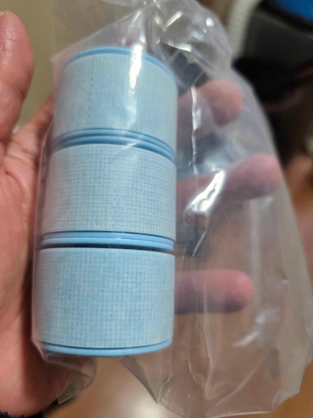 Customer photo review of Micropore S - Piel Sensible 2.5cm x 5m