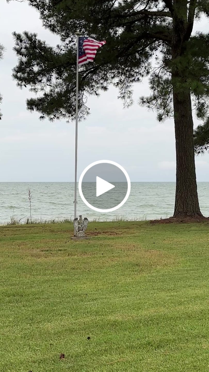Customer video review of 3' x 5' Bennington Flag
