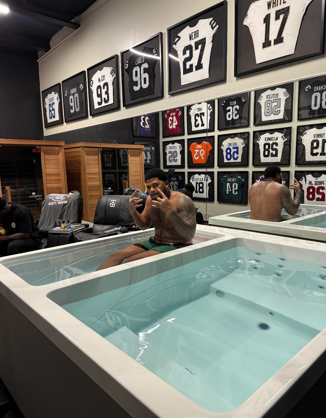 Customer photo review of AV-2 Hot Tub & Cold Plunge