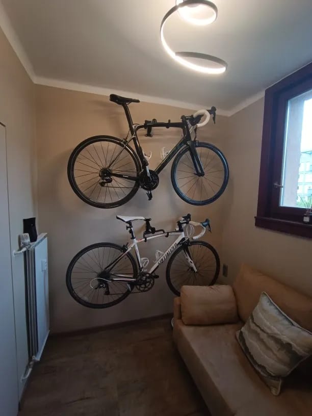 Customer photo review of fiets ophangsysteem muurbeugel