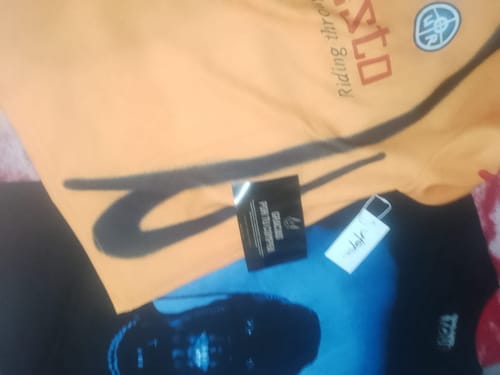 Customer photo review of Utopía Jerseys