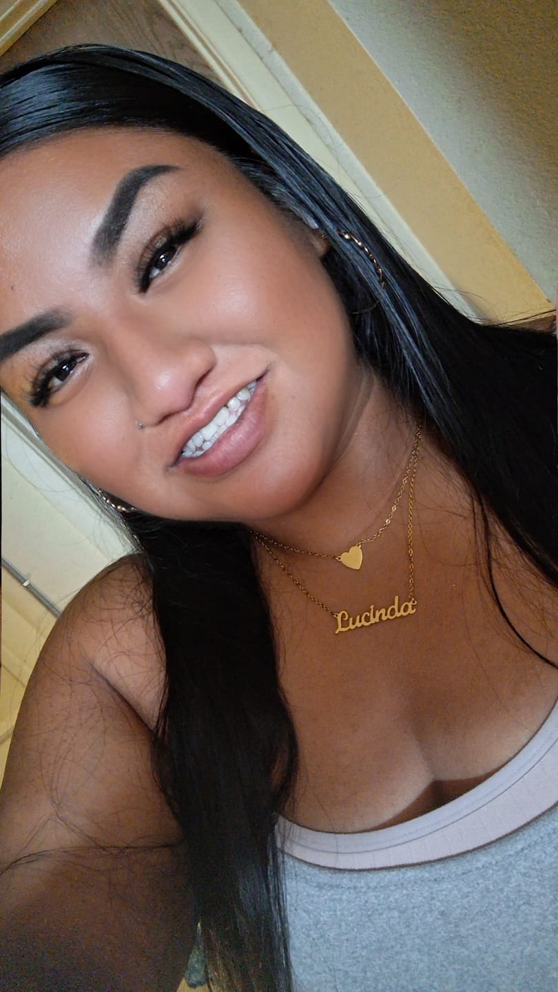 Customer photo review of Heart Layer Name Necklace