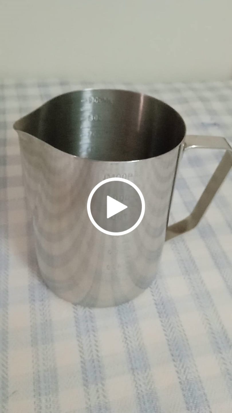Customer video review of 1000ml Milk Frothing Pitcher