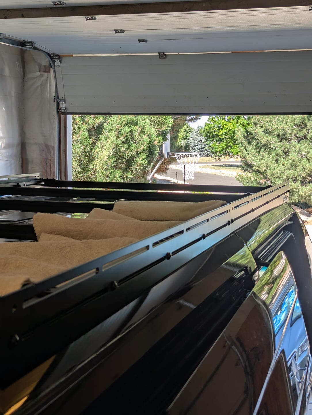 Customer photo review of Mercedes Sprinter Roof Rack - Premium Light Bar - 170" EXT High Roof
