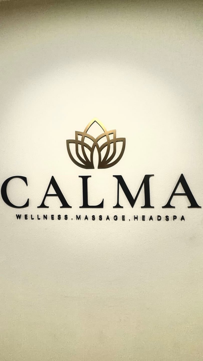 Customer photo review of 3D Logo aus Acrylglas & Holz | Individuelle Wandwerbung & Firmenschilder