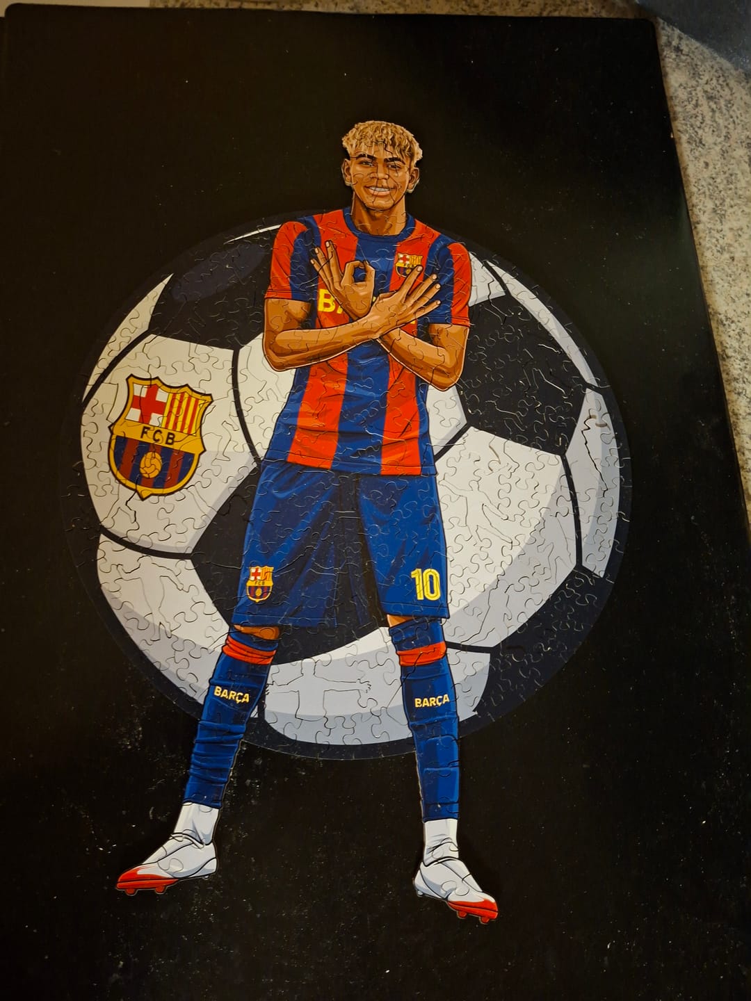 Customer photo review of Lamine Yamal - Holzpuzzle
