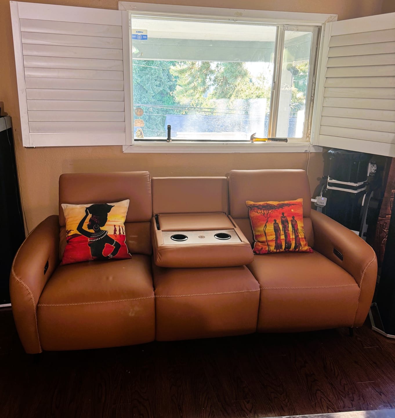 Customer photo review of AeroStretch Power Zero Wall Hugger Recliner Sofa with Drop Down Table Tray