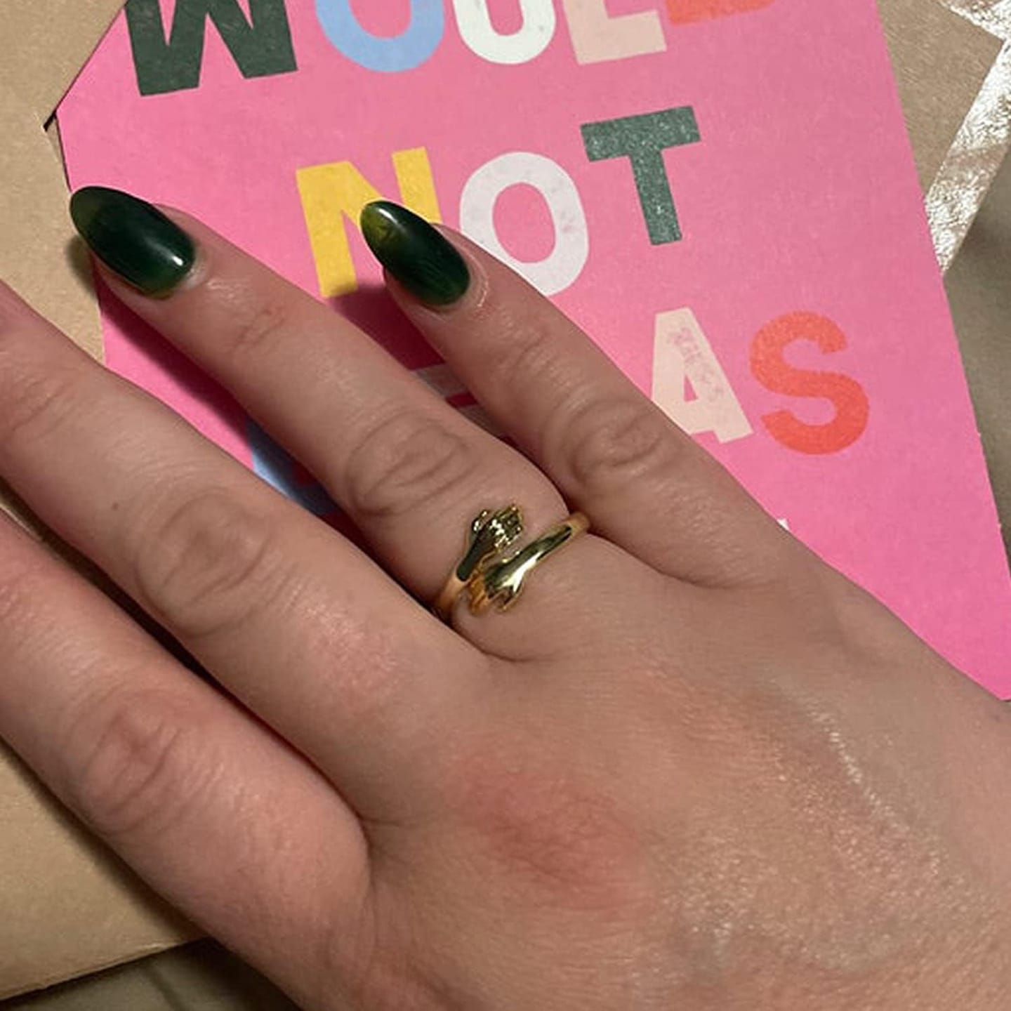 Customer photo review of Nivora Hug Ring