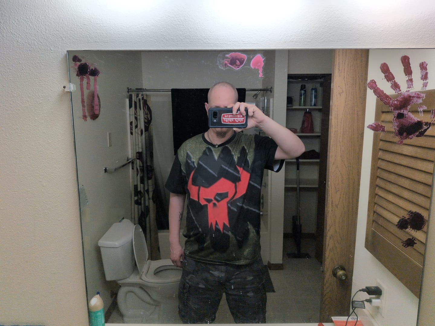 Customer photo review of Warhammer 40K Ork Battleworn Insignia All Over Printed T-shirt Tank Top Zip Hoodie Pullover Hoodie Hawaiian Shirt Beach Shorts Joggers