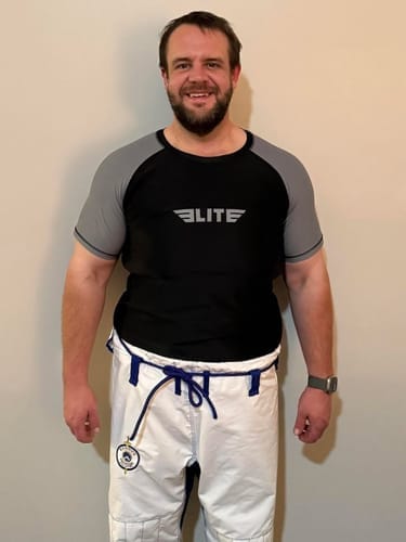 Customer photo review of Standard Gray Short Sleeve No-Gi Mens BJJ Rash Guard
