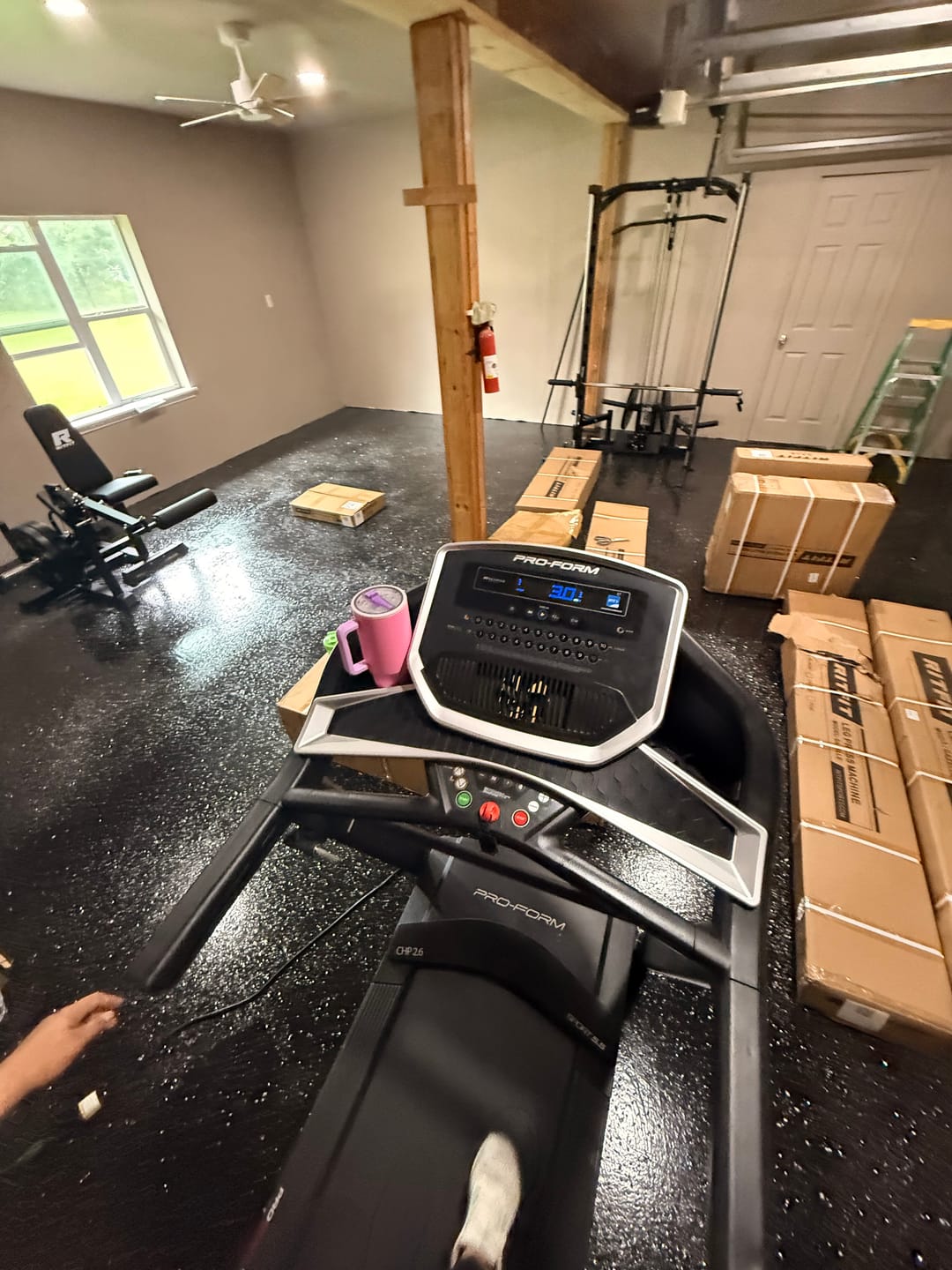 Customer photo review of RitFit PSR05 2.0 Multifunctional Smith Machine Power Rack with LAT-Pull Down System