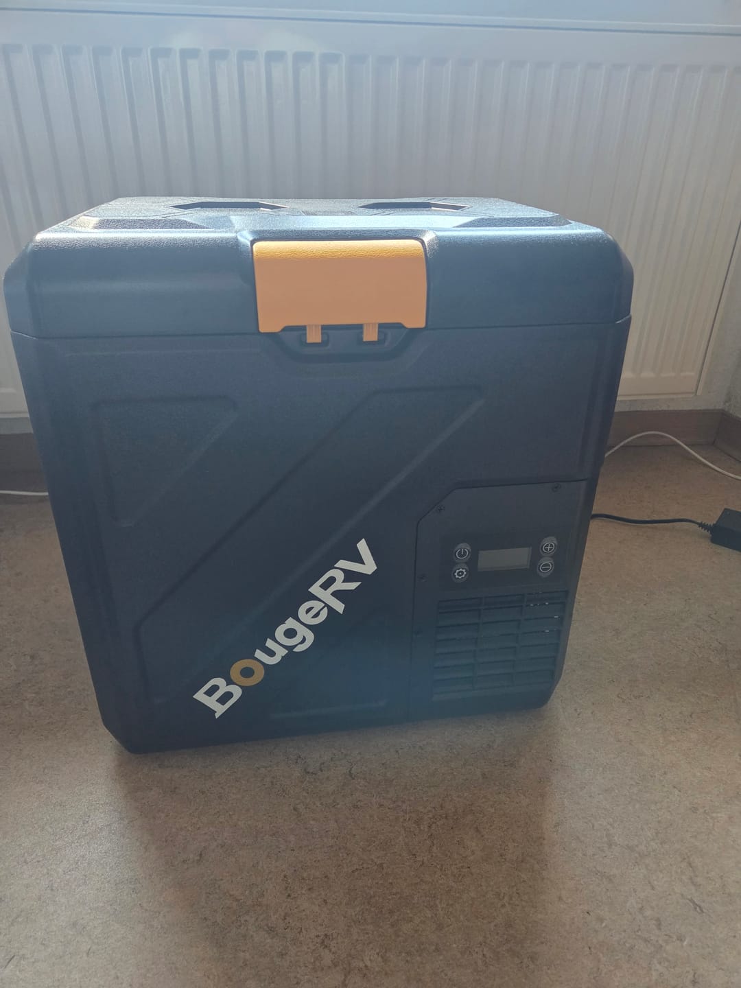 Customer photo review of BougeRV Neuer CRH20 20 L 12V tragbarer Autokühlschrank mit 240 Wh Akku