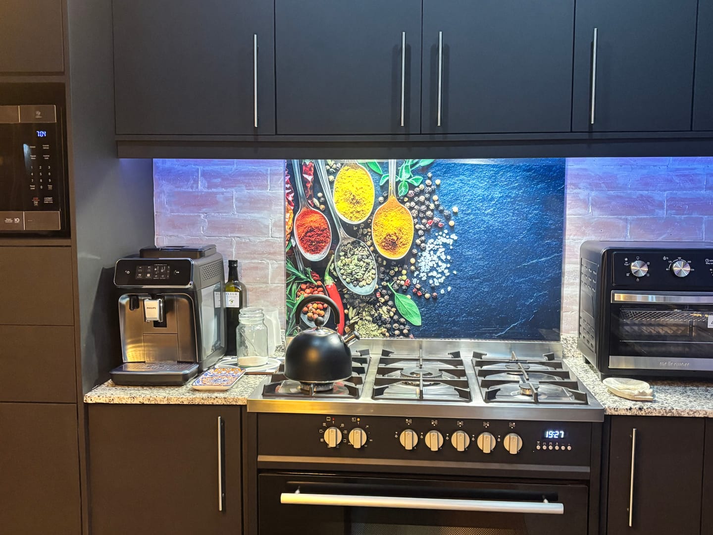 Customer photo review of Spices & Spoons | Splash-back | Perspex Only